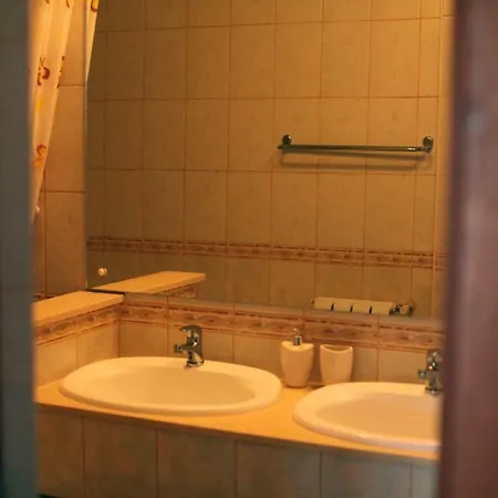 Jacob's Hotel 3*